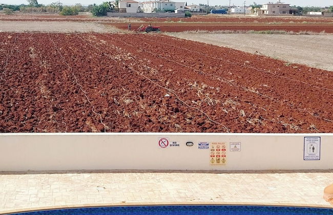 Stunning Spacious 2-bed Apartment in Liopetri - Foto 24