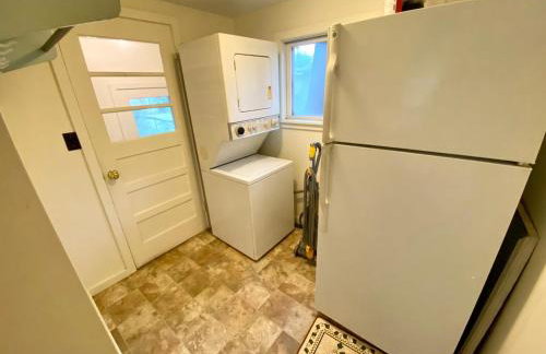 Convenient 2 Bedroom Home in TC - Foto 8