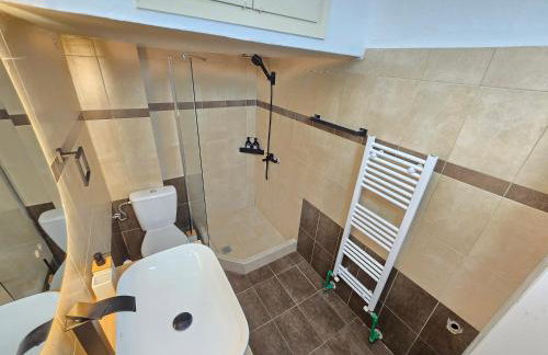 Hidden Gem - JK 7towers - 120m2 - 1Gbs - Foto 21