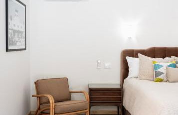 Mid-Mod Retro Private Studio & Pool - Foto 5