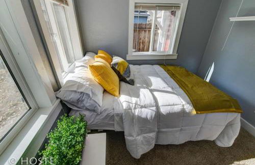 *H* NEW! Downtown Cottage Newly Renovated! * - Foto 13