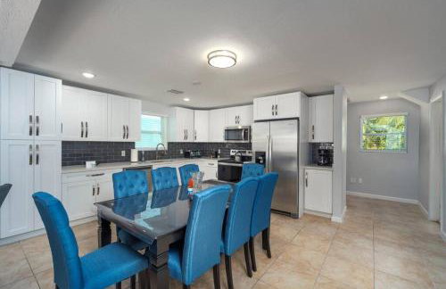 Waterfront Haven House with Boat Basin & Ramp - Foto 9