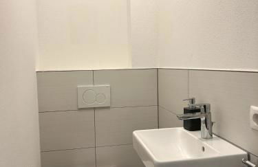 Nur 9 Min zu Fuß ins Zentrum I Balkon I Netflix - Foto 13