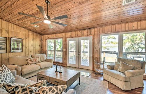 Waterfront Retreat, Near Fishing and Boating! - Foto 6