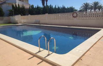 Precioso Duplex a orilla del mar y con piscina - Foto 15