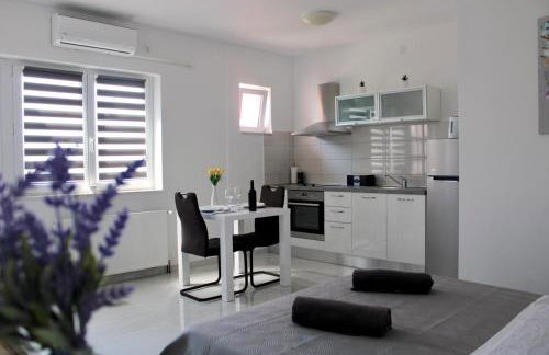 Apartmani Toni - Photo 8