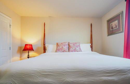 Modern 5BR Retreat with Office Fully Furnished - Foto 36