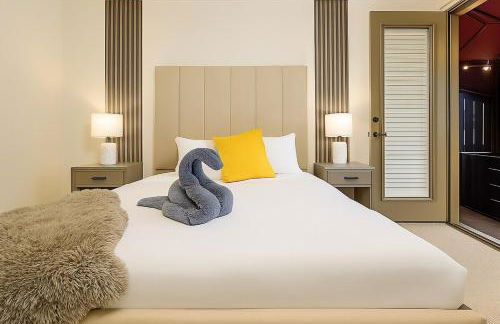 Shop, Soak &Sleep Galleria 3BR Retreat Private Jacuzzi - Foto 13