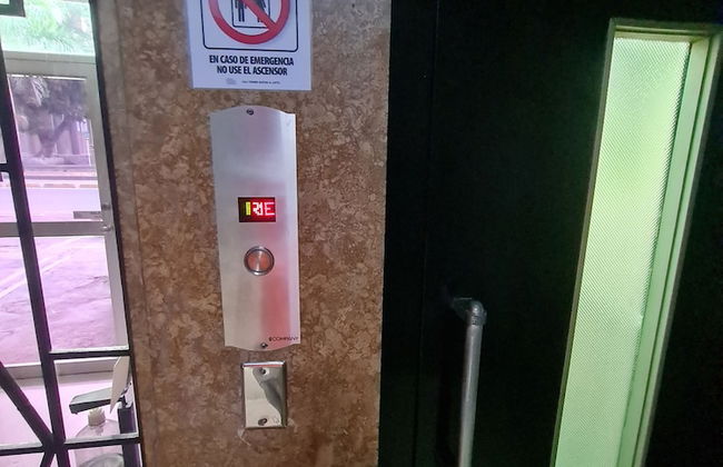 506 Moderno Aparta-Suite en Versalles Tipo Loft - Cali Tower Suites & Lofts - Photo 35