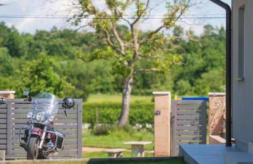 Family holiday house with private pool and playground - Foto 50