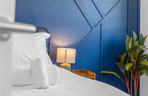 Free Parking - Central - Sleeps 6 - 2 Bedrooms - Foto 15