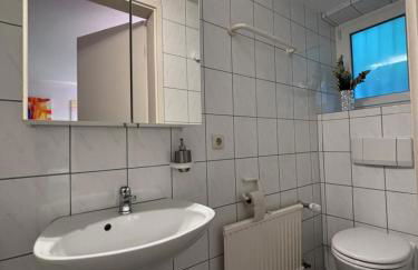 Doppelzimmer in Stuttgart-Birkach - Nähe Musicals im SI-Zentrum, Messe, Flughafen, Uni Hohenheim - Foto 13