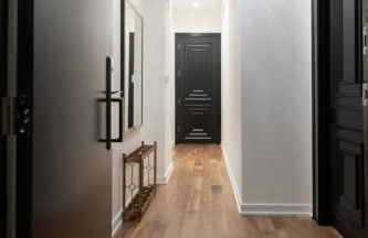 Luxury Gold Coast Penthouse with Deck & Views - Photo 57