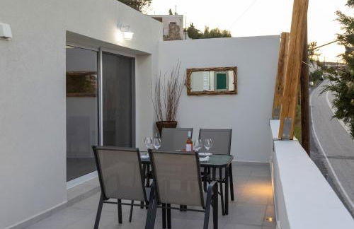 Restia Seaside Apartment II, 50m from Megas Gialos Beach - Foto 22