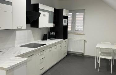 Noclegi w rynku - Foto 24