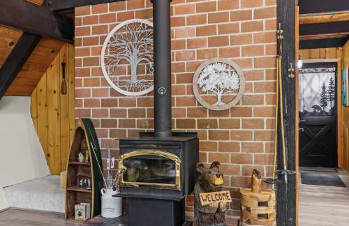 Retro A-Frame Cabin - Hot tub Firepit & Fireplace - Foto 12