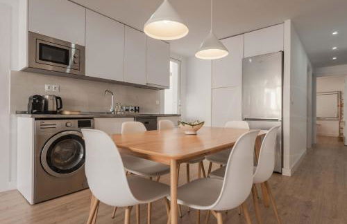 Peaceful & bright apartment with patio - Center - Foto 17