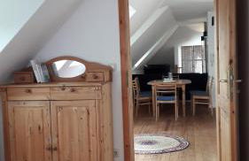 Zentrumsnahe Dachwohnung in grüner Oase - Foto 10