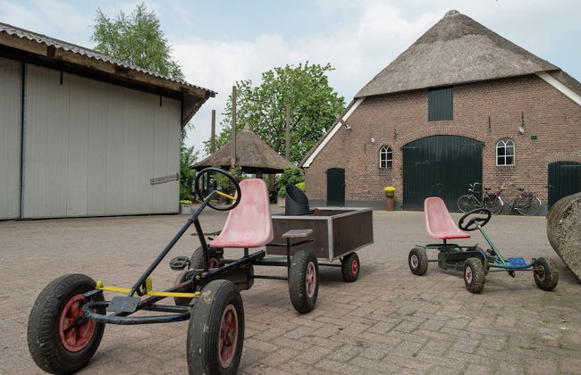 Apartment in Netherlands With Scenic Meadows - Photo 17