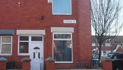 CHEADLE HOUSE HOLIDAYS - Foto 2