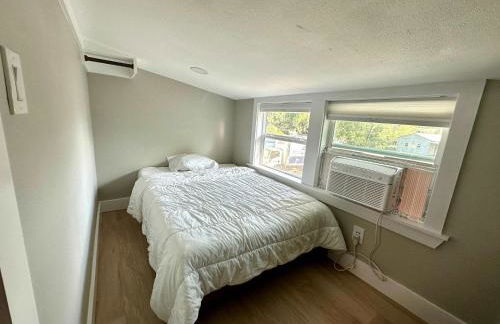 Tiny Private Room #3 in Shared 5BR House with Other Guests - Foto 12