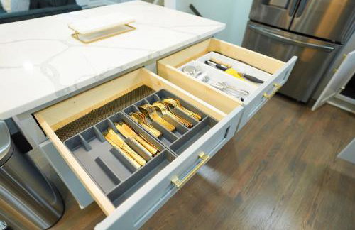 Modern Luxe Retreat -Heart of Chesterfield - Foto 58