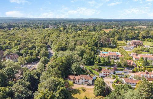 6 Bed in Englefield Green oc-e34166 - Foto 47