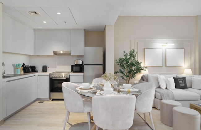 Maison Privee - Exquisite Living with Scenic Canal Vws on Yas Island - Foto 5