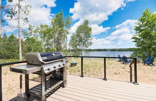 Minocqua Retreat - Hot Tub, Lake View & Game Room - Foto 14