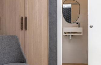 BIG 4 ROOMS in a Centric Home Parking Included - Foto 42