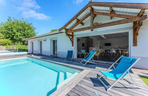 La villa Sirelis piscine et spa - Photo 24