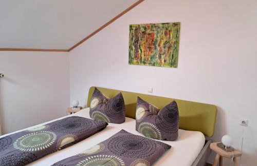 Bauernhof Finkel - Ferienwohnungen mit Balkon - Bergsicht - Traktor mitfahren - Tiere streicheln - entspannter Familienurlaub - zentrale Lage nahe Oberstdorf - Foto 39