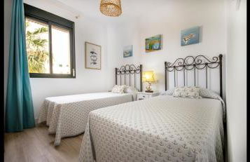 Apartamento Poniente Atlanterra Playa - Photo 15