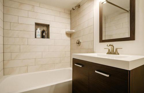 Contemporary City Getaway Luxe Comfort - Foto 42