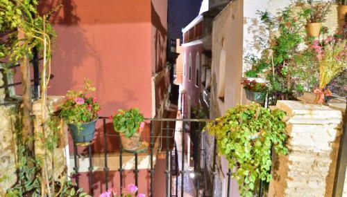 Casa Tenorio Barrio de Santa Cruz - Photo 5