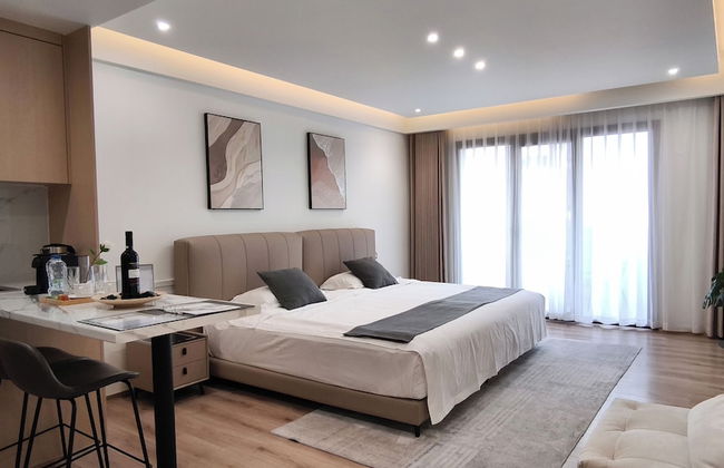 CC LUX Suites - Photo 34