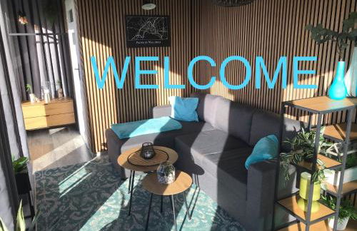 TINY-HOUSE mit Alpen- Stadt- und Poolblick , WLAN - Foto 2