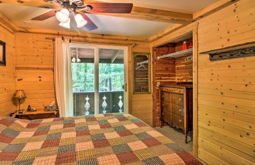 Lakefront Cumberland Cabin with Dock and Fire Pit! - Foto 15