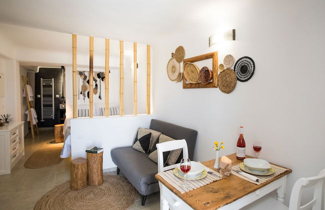 Mykonos Dot Apartments - Photo 59