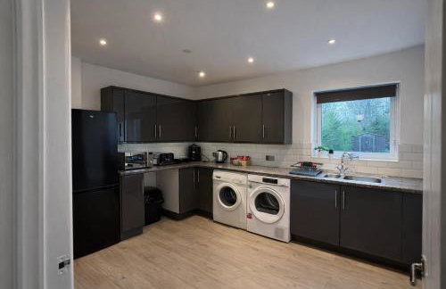 Modern 3 BR Bham HS2 Netflix Free Parking WIFI - Foto 3