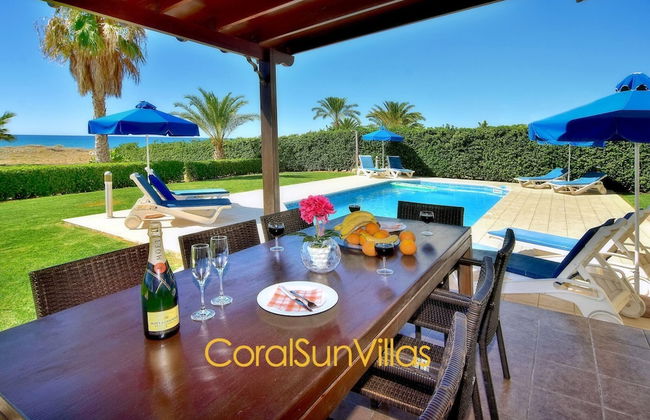 Nature - Direct To Sandy Beach, Impressive Villa, Quiet Area - Foto 53