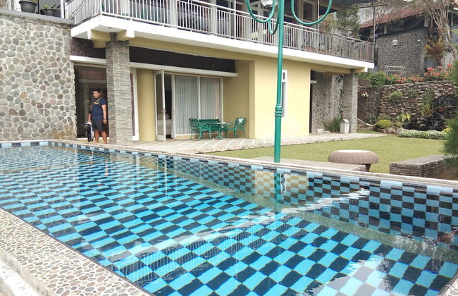 Villa Danau 5 Bedroom for 50 pax - Photo 12