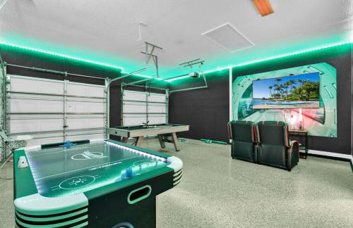 Gorgeous Family Home w Pool, pool Spa, BBQ, Game Room - Foto 27