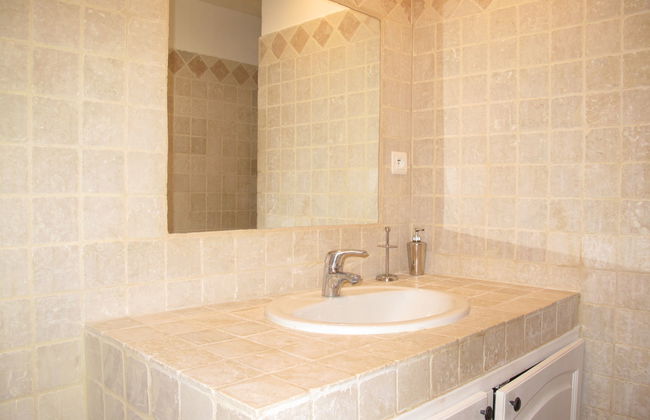 3 bedroom House in Bagnols-en-Forêt with private pool and garden - Photo 18