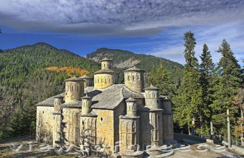 Between Meteora Trikala BMT House - Photo 21