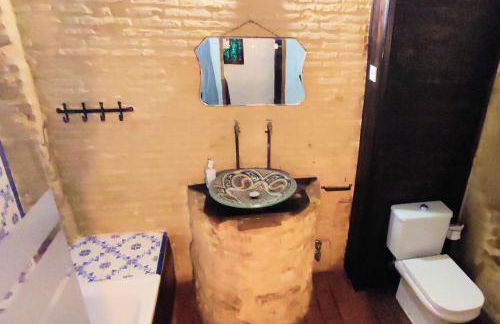 Casa Tenorio Barrio de Santa Cruz - Photo 9