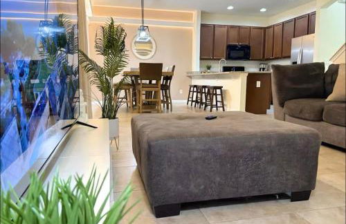 Family Home 20 min Disney 4BR Heated Pool BBQ - Foto 31