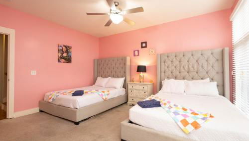 Pink Experience - West End Broadway & Restaurants - Foto 4