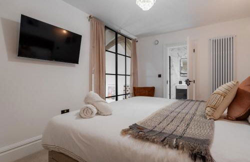 The Spire! Historic Features Rare 1800s Church - Foto 6