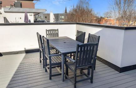 Landing Modern Studio Rooftop Lounge - Foto 18